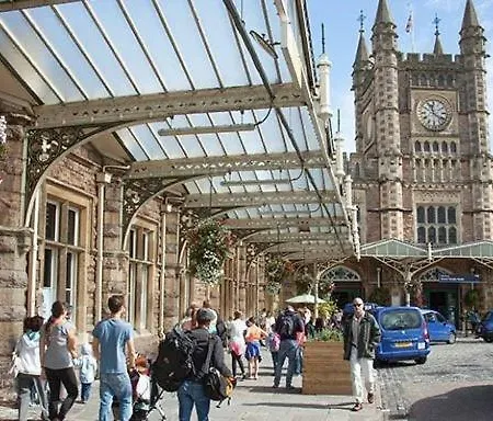 City Center Studio Next To Cabot Circus - Flat 5 *