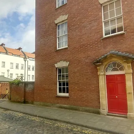 City Center Studio Next To Cabot Circus - Flat 5 Apartment Bristol