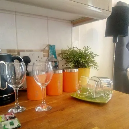 City Center Studio Next To Cabot Circus - Flat 5 * بريستول