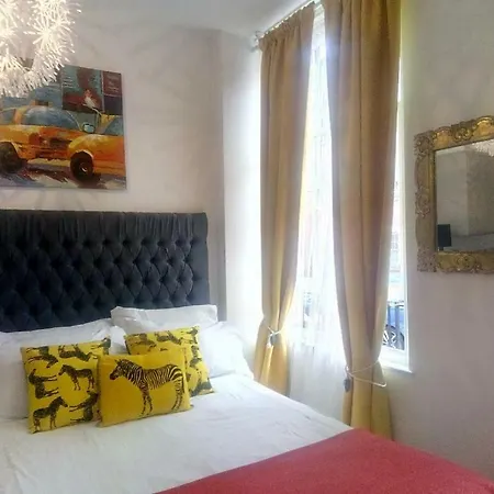 City Center Studio Next To Cabot Circus - Flat 5 *